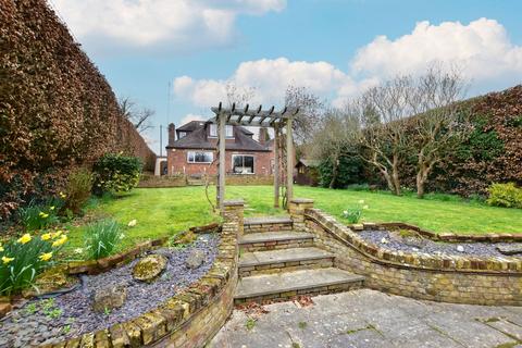 4 bedroom detached house for sale, Harthall Lane, Pimlico, HP3