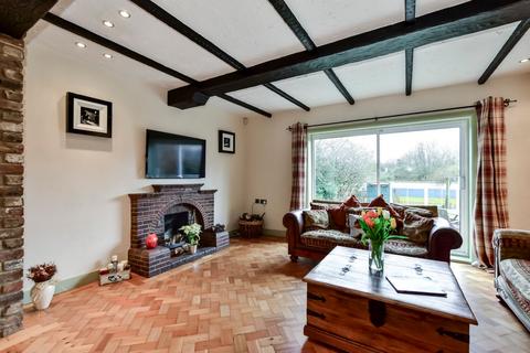 4 bedroom detached house for sale, Harthall Lane, Pimlico, HP3