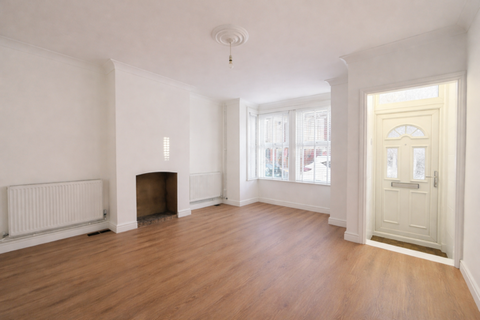 3 bedroom house to rent, Cecil Road, ROCHESTER, ME1