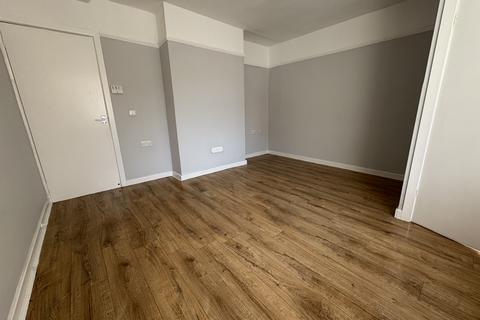 undefined, Seaforth Road, Liverpool, L21