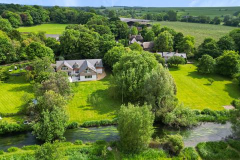 6 bedroom house for sale, East Chisenbury, Pewsey, SN9