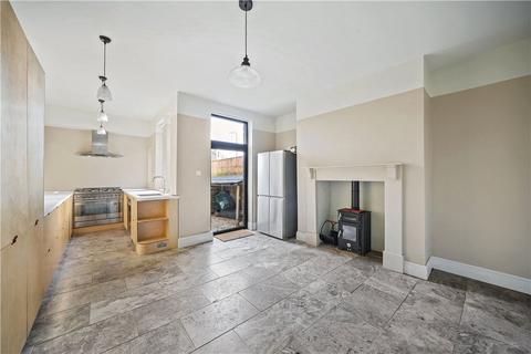 4 bedroom end of terrace house for sale, Kings Road, Harrogate