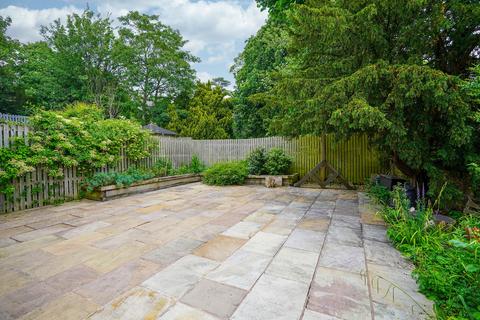 4 bedroom townhouse for sale, Ranmoor Gardens, Sheffield S10