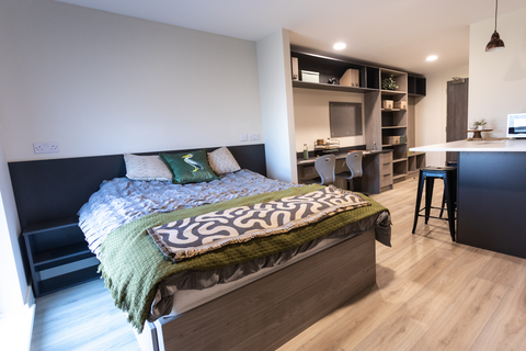 Studio to rent, Superior Studio at Stanley Studios - Portsmouth, Coburg St PO1
