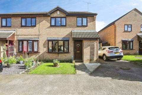 3 bedroom semi-detached house for sale, Spencer Way, Stowmarket