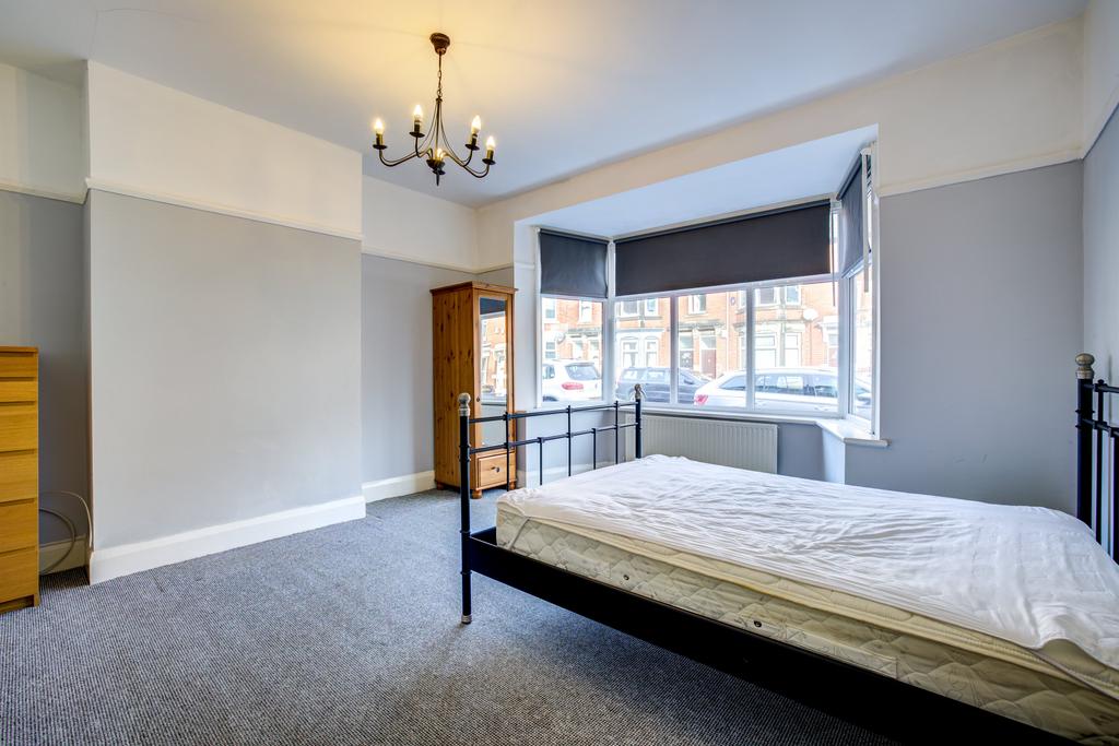 Bedroom One (2)