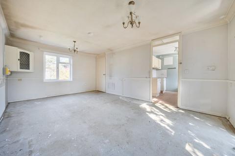 2 bedroom semi-detached bungalow for sale, St. Hildas Close, Selsey, PO20