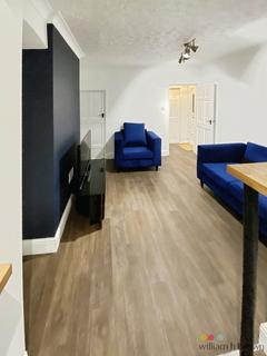 3 bedroom terraced house to rent, Chelmsford Street, LINCOLN