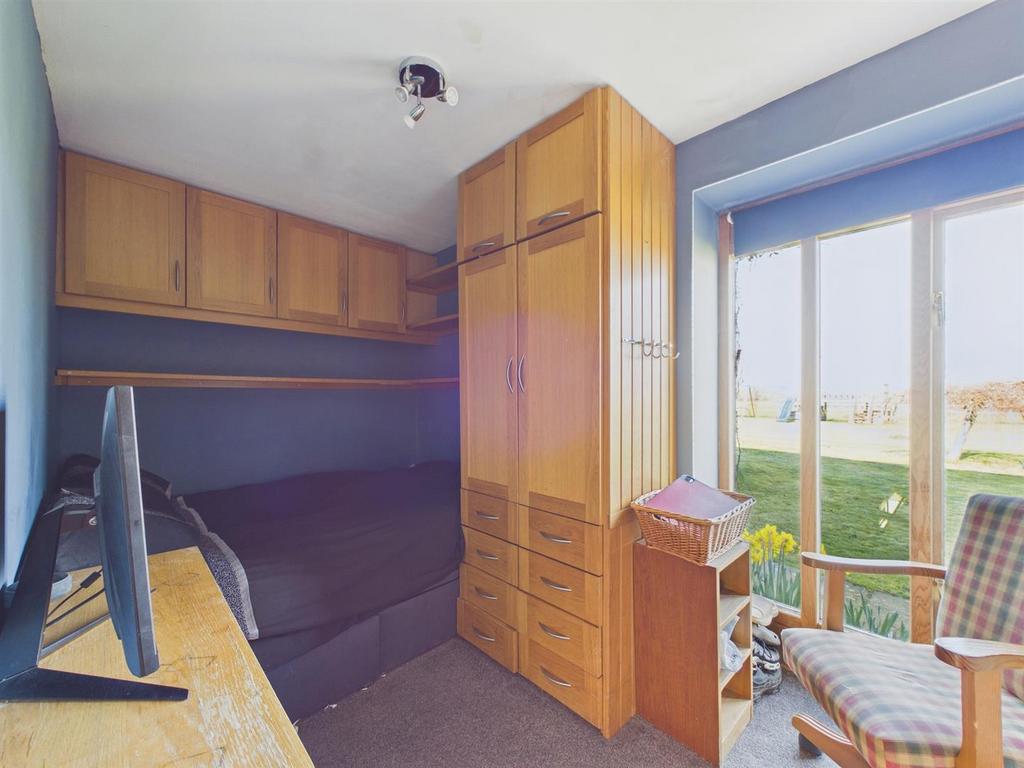 CAM03972 G0-PR0268-STILL026.jpg