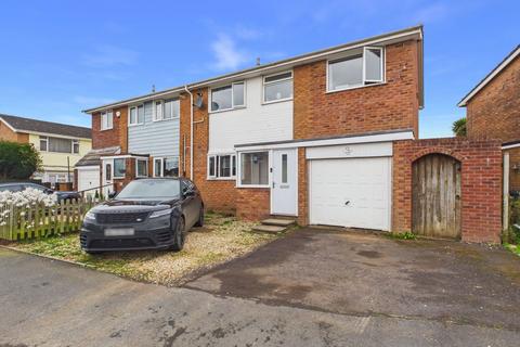 York Crescent, Feniton, Honiton, EX14 3DQ