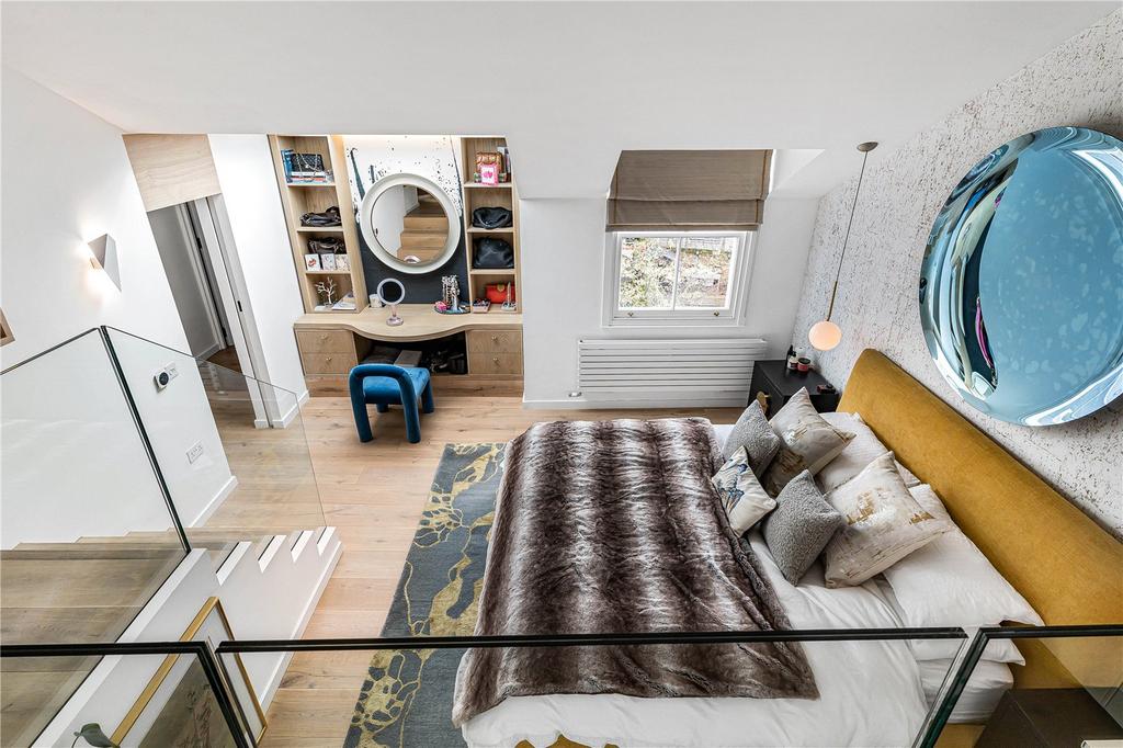 Princple Bedroom