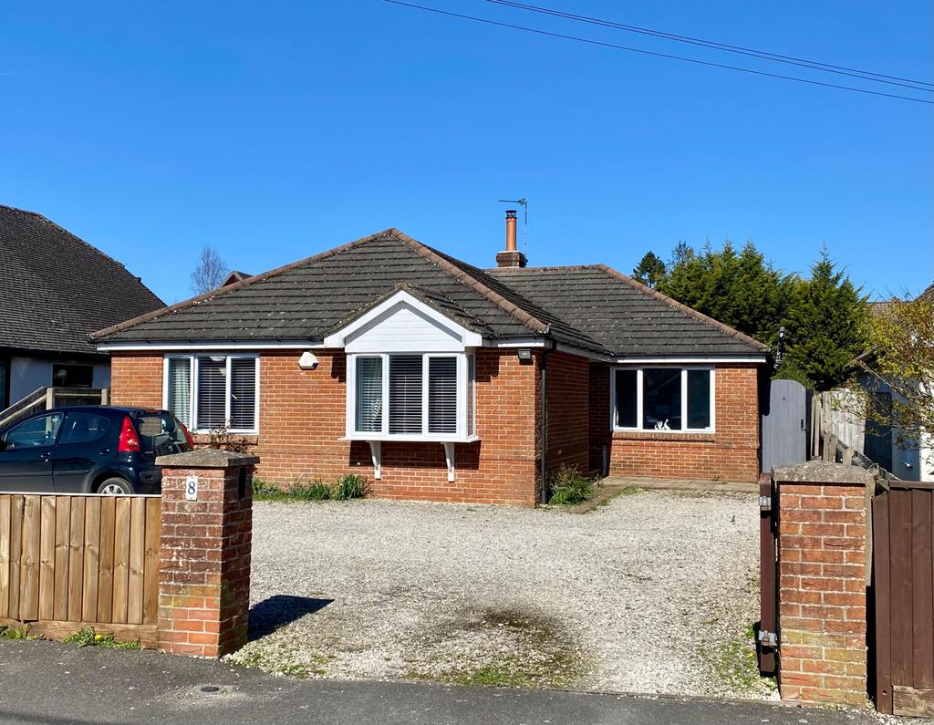 Three bedroom detached bungalow