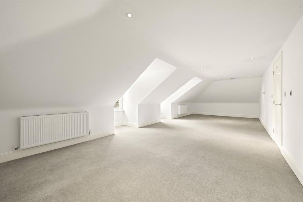 Games Room/Bedroom 6