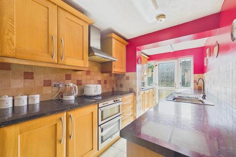 3 bedroom terraced house for sale, Oldfields Crescent, Great Haywood, Stafford