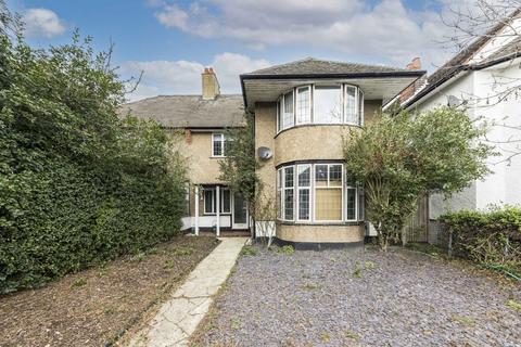 undefined, Lynton Road, London W3