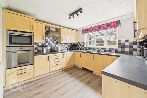 undefined, Potters Crescent, Great Moulton, Norwich