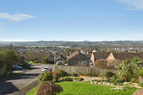 1 bedroom flat for sale, Hollam Way, Kingsteignton, NEWTON ABBOT, Devon.