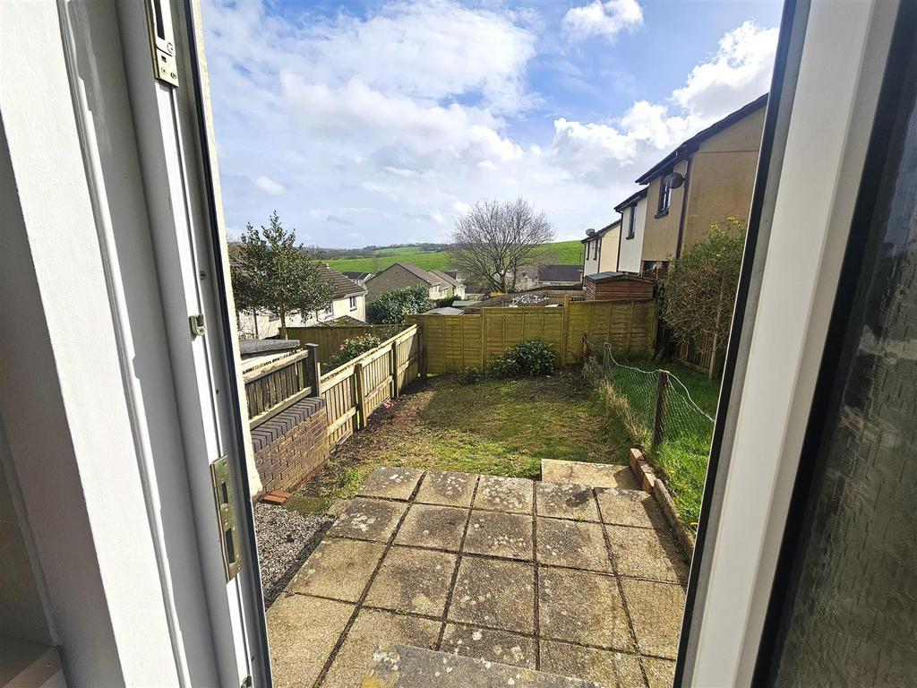 Rear Gardens.jpg