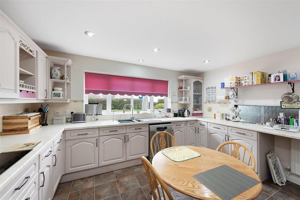 1 Kitson Meadows ph20.jpg