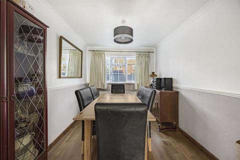3 bedroom house for sale, Eliot Drive, Marlow