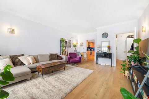 1 bedroom flat for sale, Clapham Park Road, London SW4