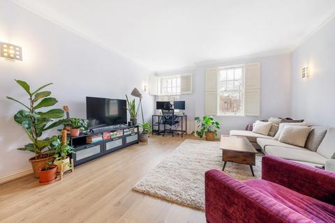 1 bedroom flat for sale, Clapham Park Road, London SW4