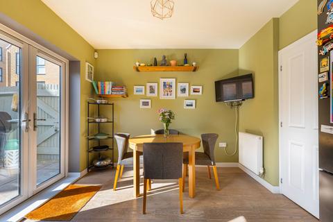 undefined, Felnex Avenue, Wallington SM6