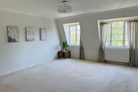 2 bedroom apartment for sale, Herga Court, Sudbury Hill, Harrow on the Hill