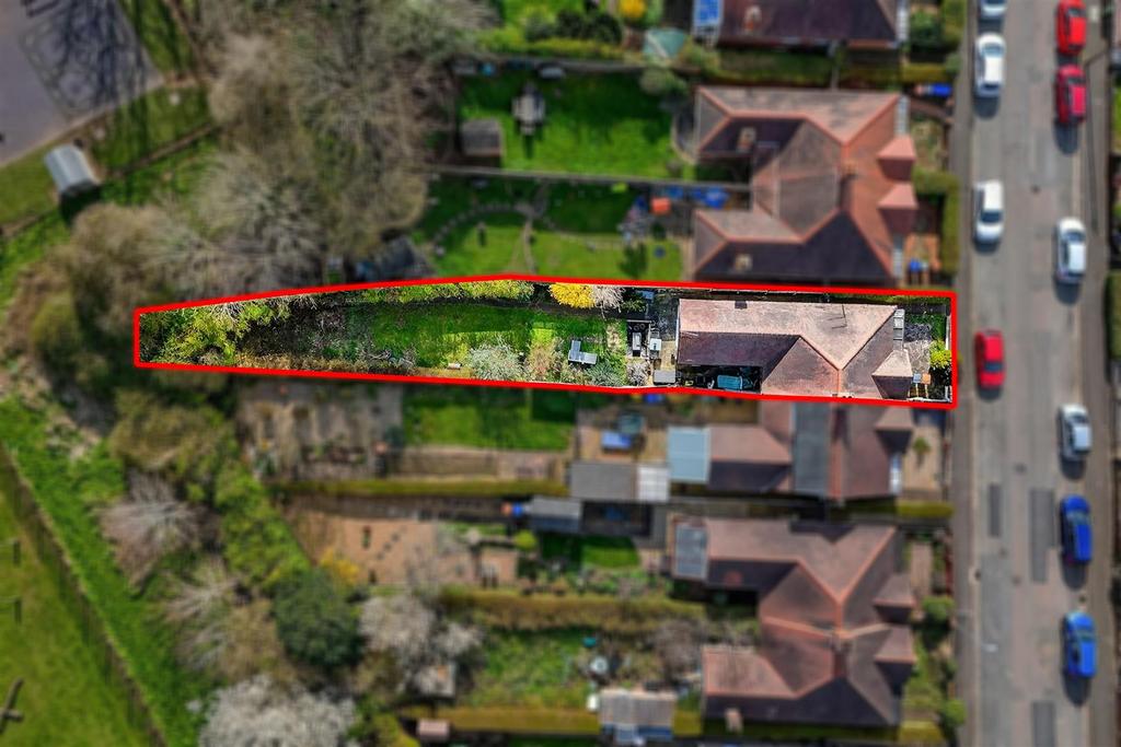 156 Ruskin Rd Web11.jpg