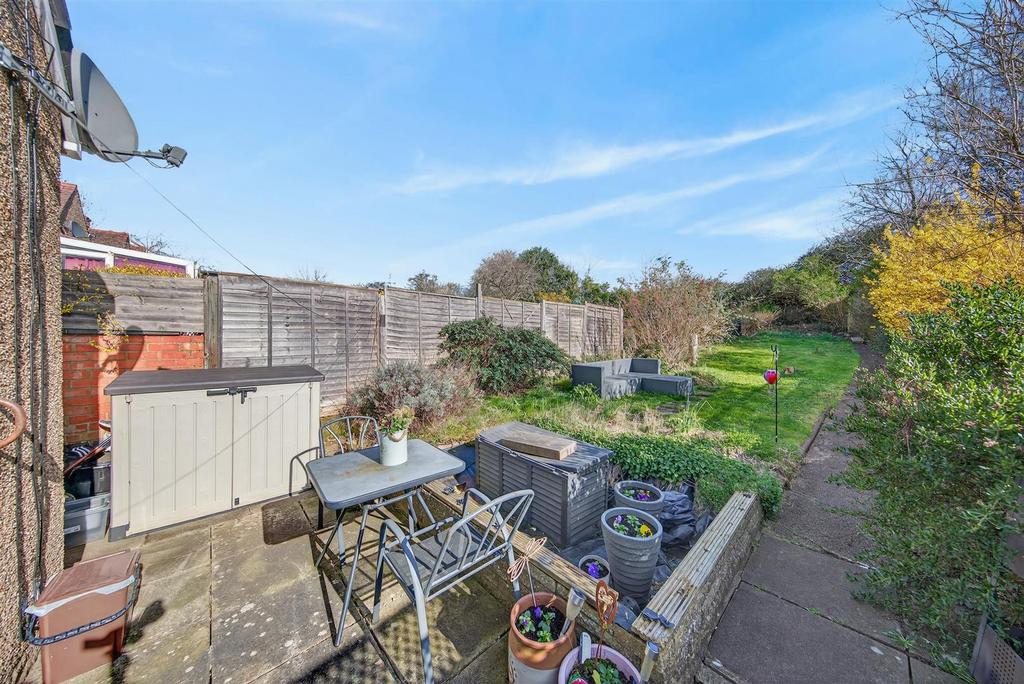 156 Ruskin Rd Web04.jpg