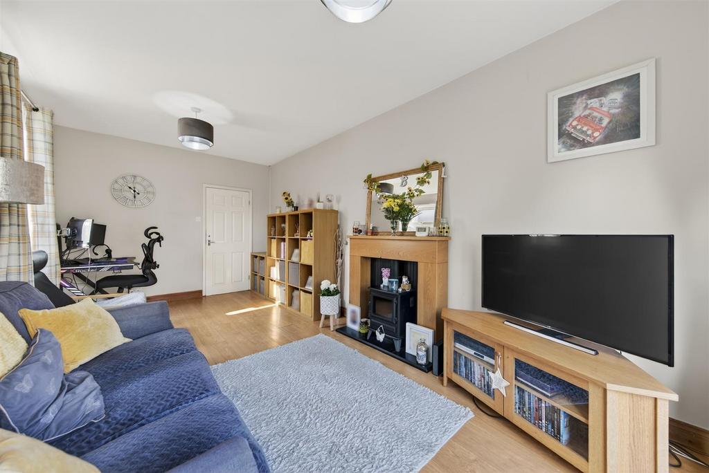 156 Ruskin Rd Web23.jpg