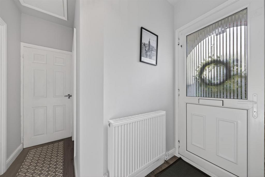 156 Ruskin Rd Web16.jpg