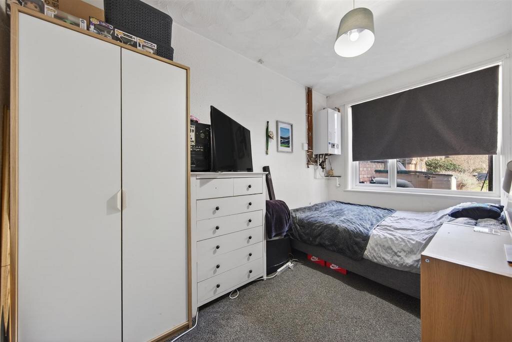 156 Ruskin Rd Web27.jpg