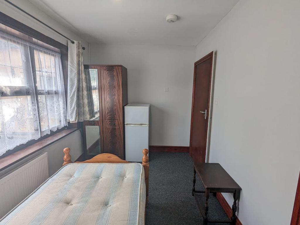 Room 7