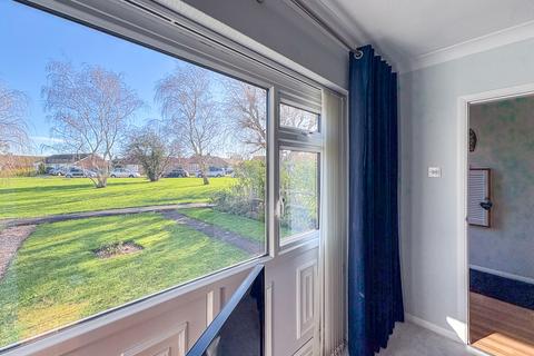 3 bedroom terraced house for sale, Seven Sisters Road,  Eastbourne, BN22