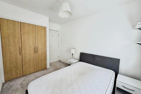 2 bedroom flat to rent, New Copper Moss, Altrincham, Greater Manchester, WA15