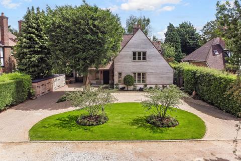 undefined, The Broadway, Wheathampstead, AL4