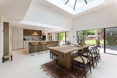 undefined, The Broadway, Wheathampstead, AL4