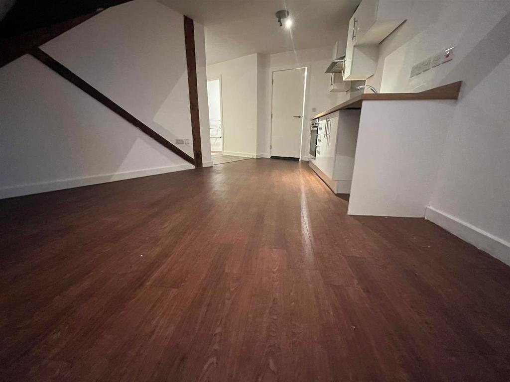 Lounge.jpg