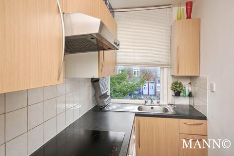 1 bedroom flat to rent, -13 Wisteria Road, London, SE13