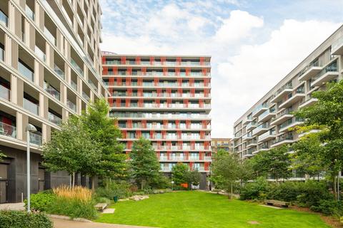 2 bedroom flat to rent, Royal Crest Avenue, London E16