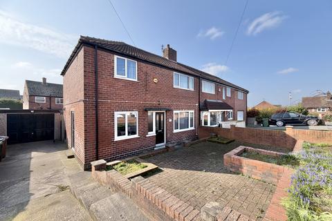 3 bedroom semi-detached house for sale, Springwell Avenue, Swillington