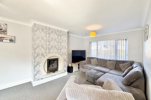 3 bedroom semi-detached house for sale, Springwell Avenue, Swillington