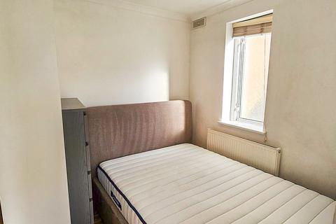 1 bedroom flat for sale, , London, London, E16