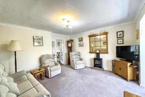 undefined, Oak Road, Stamford