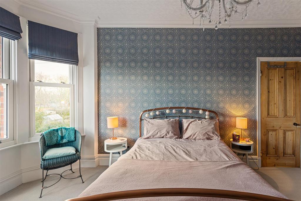68 Wiggington road 10.jpg