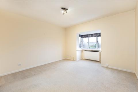 undefined, Robin Court, Harpenden, AL5