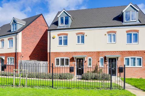 4 bedroom semi-detached house for sale, Pennington Way, Nottingham NG15