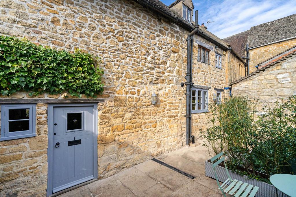 Courtyard Garden