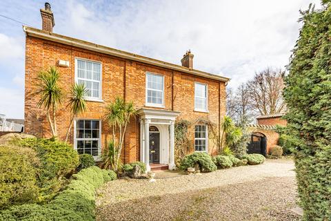5 bedroom detached house for sale, Characterful Georgian Property in Dereham